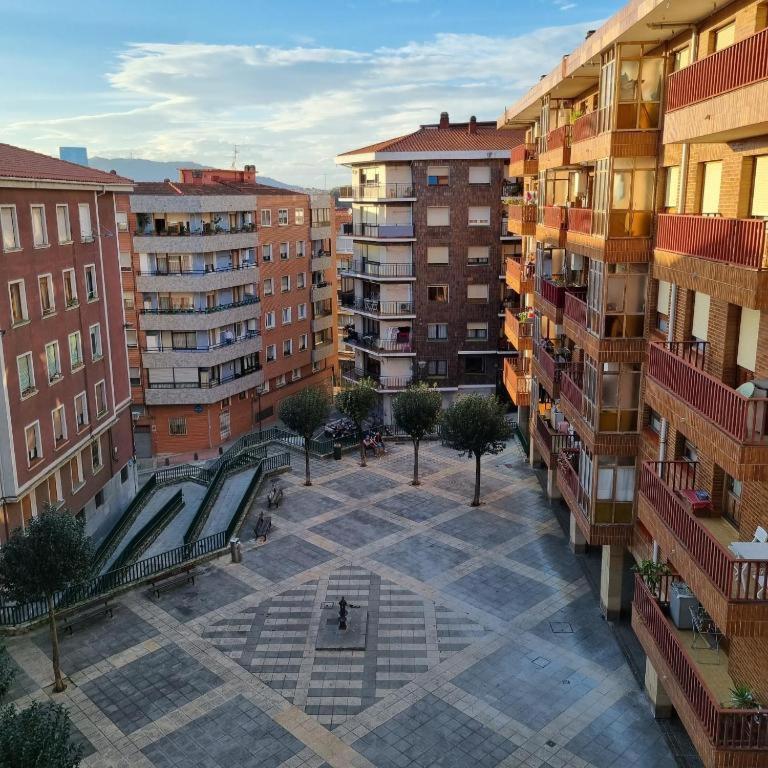 Apartamento apto con garaje para 5 personas cerca ayuntamiento Bilbao Exterior foto